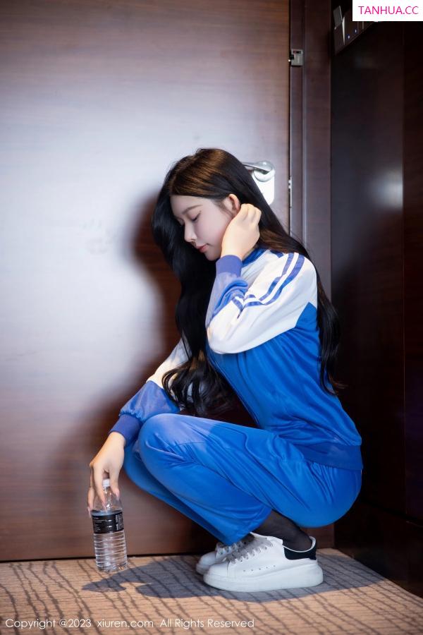   [XiuRen]高清写真图 2023.04.28 No.6660 林珊珊 运动服美腿第8张图片